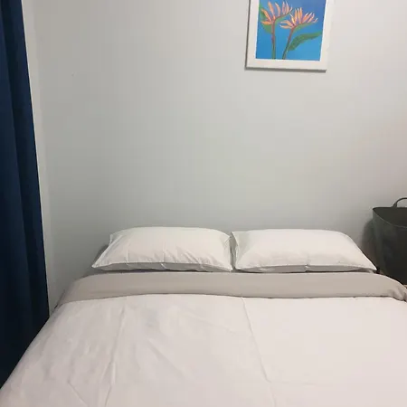 Homestay Near Dandenong Plaza Room photo
