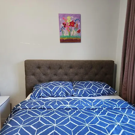 Homestay Near Dandenong Plaza Room photo