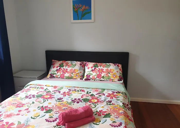 Homestay Near Dandenong Plaza