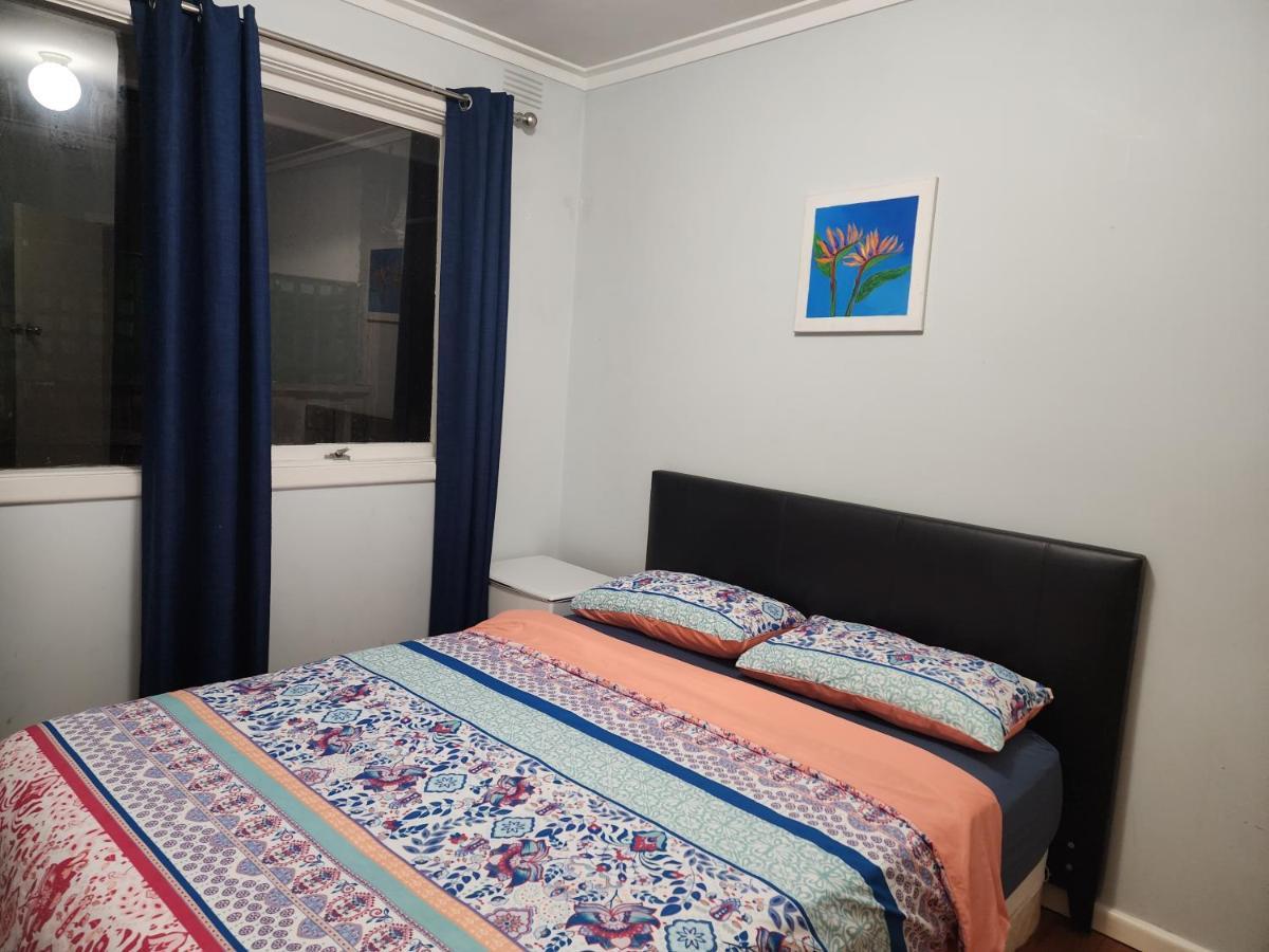 Homestay Near Plaza Dandenong